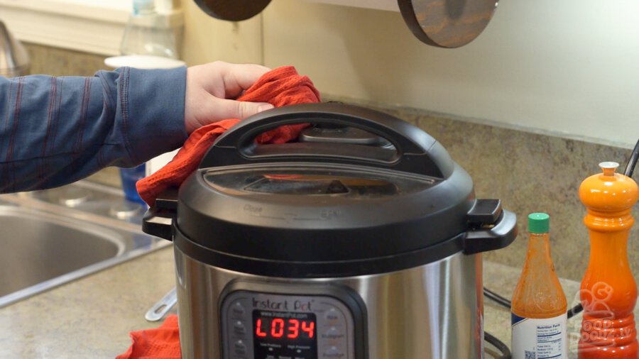 Venting the instant pot