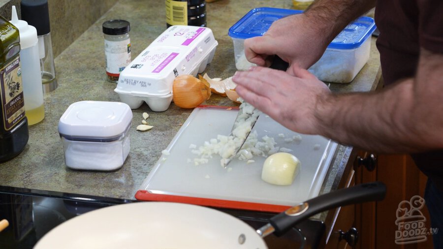 Chopping up onion