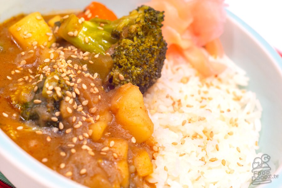 A bowl of delicious quick Japanese veggie curry.